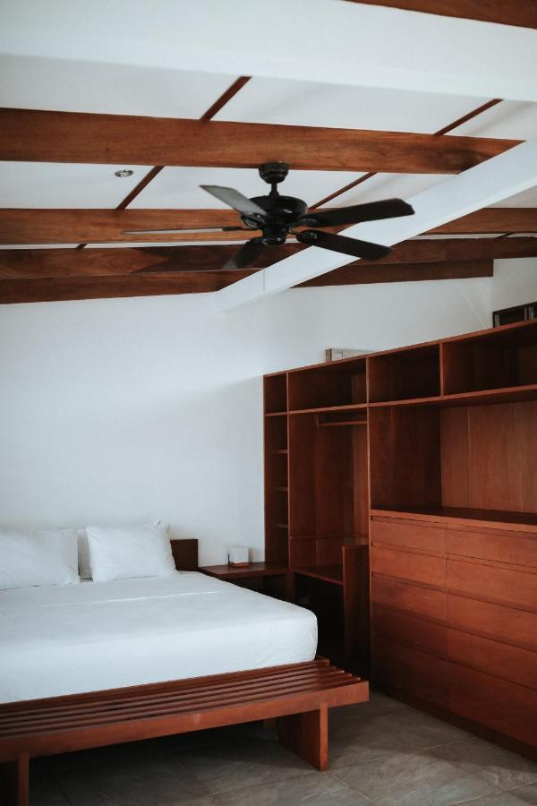 Puerto Coyote Salvatierra Beachfront Hotel מראה חיצוני תמונה